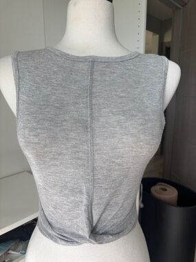 Mono B Heather Gray Sleeveless Crewneck Tank